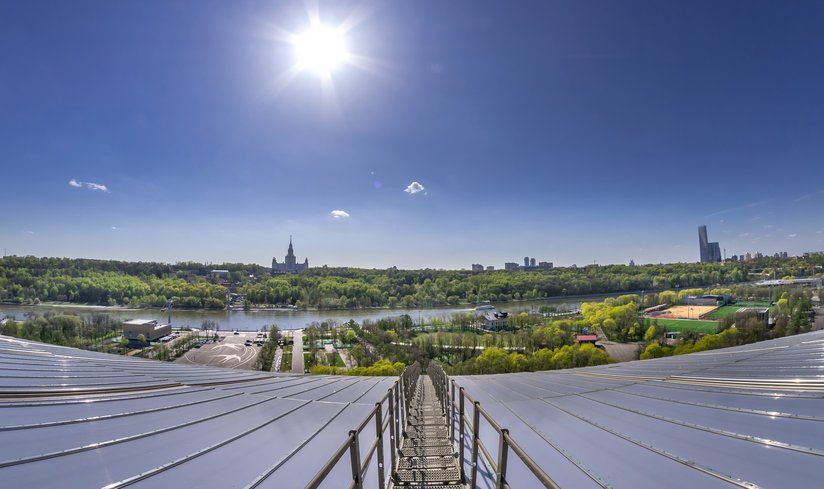 Поднажмём за Лужники