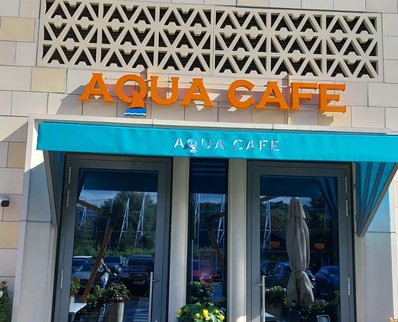 Aqua cafe