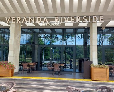 Veranda Riverside