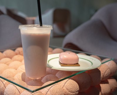 La Raquette Cafe